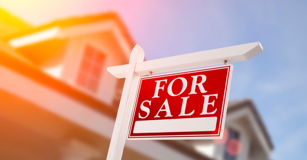 Walk-in Tubs Boost Safety, Relaxation 2 Resale value 1024x536 1