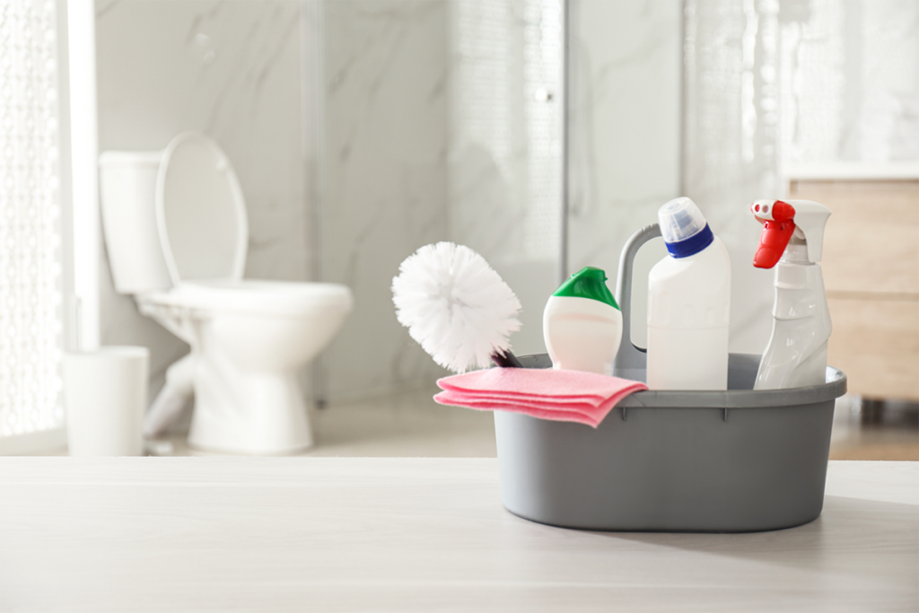 Cleaning Your Bathroom: Useful Tips 1 Cleaning your bathroom requires the right supplies, including an all-purpose toilet cleaner and a scrub brush for cleaning the toilet bowl.